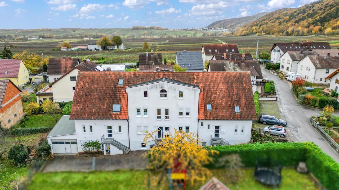 Ferienwohnung Winetime - Fuer 3 - Naehe Madenburg - Burg Landeck Eschbach  Exterior foto